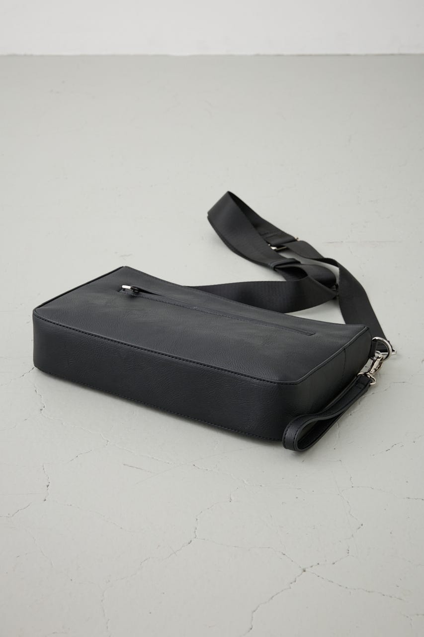 ヴィンテージフェイクレザーショルダーバッグ BLK FREE