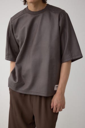 レザーライク半袖Tシャツ