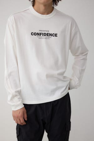 タックデザインロングスリーブTシャツ