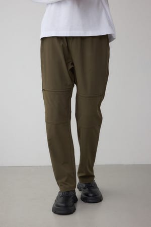 マルチポケットパンツ