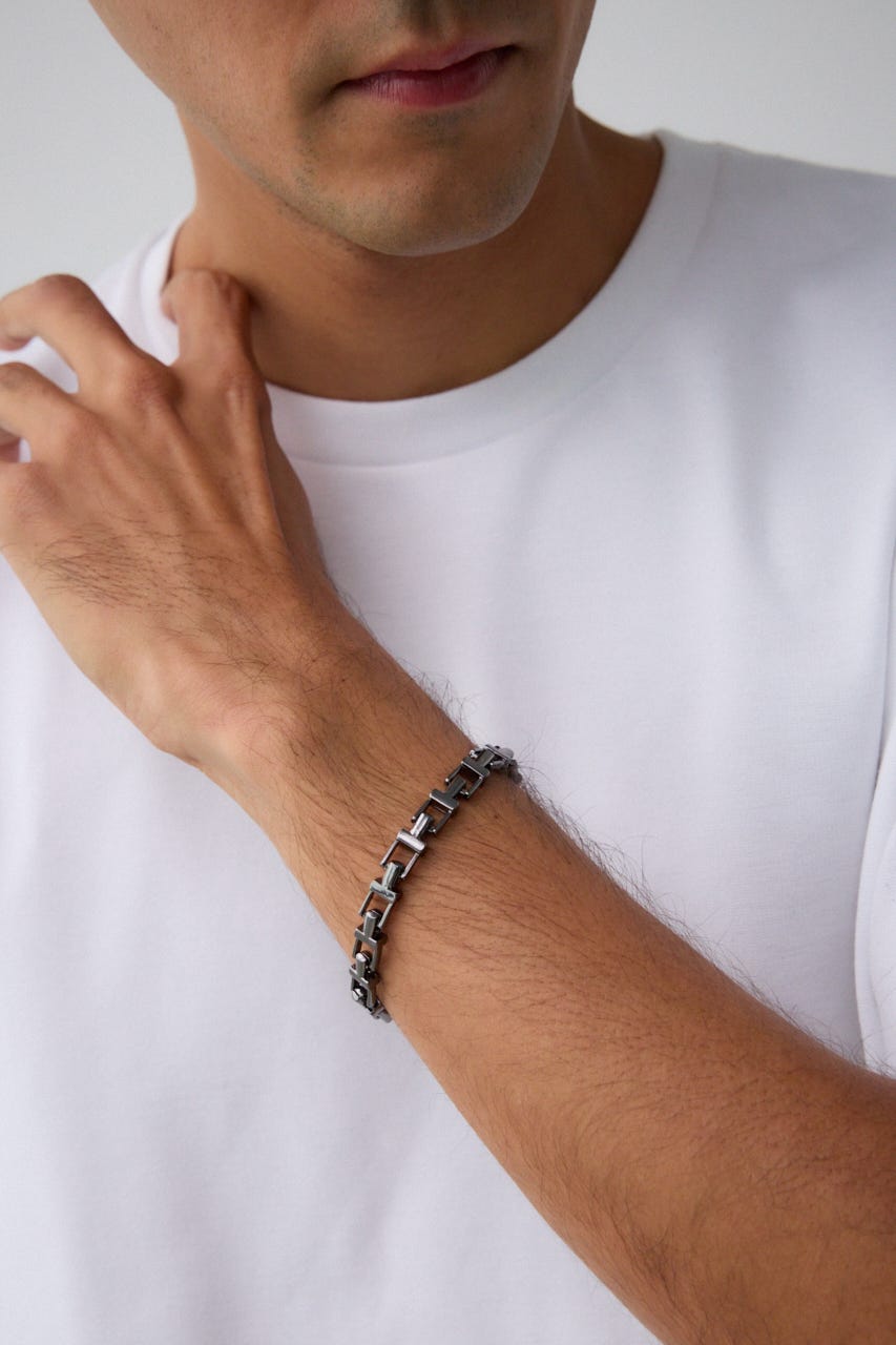 【MARAMCS 】mini ChainBraceletスクエアチェーン MARAMCS 】mini ChainBraceletスクエアチェーン - メルカリ