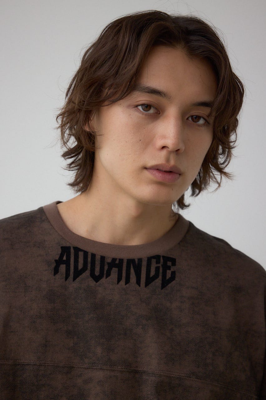 a_a様★ AZUL BY MOUSSY | ムラ柄ロゴプリントTシャツ (Tシャツ