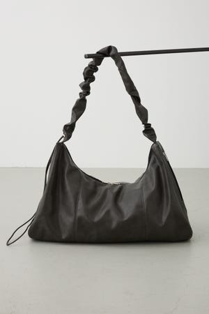 ビッグショルダーバッグ