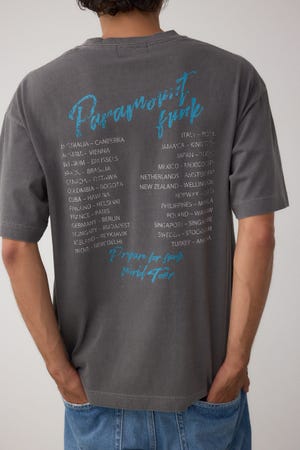 ピグメントグラフィックTシャツ