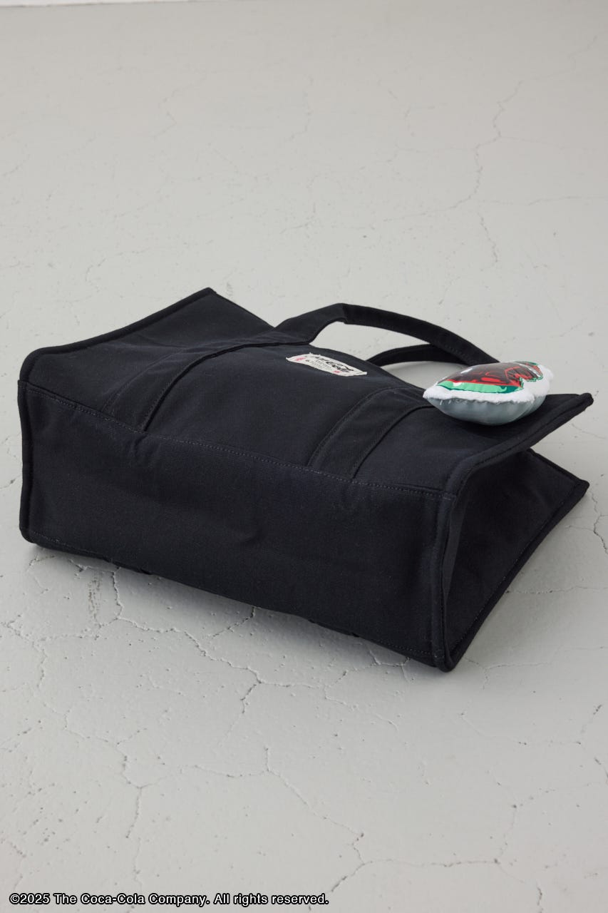 【Coca-Cola（R）｜AZUL】スクエアトートバッグ BLK FREE