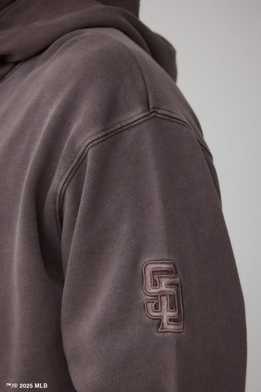 【MLB】AZUL ピグメント ジップパーカー BRN M