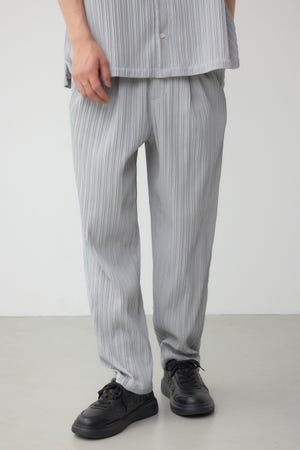 タック楊柳リラックスパンツ