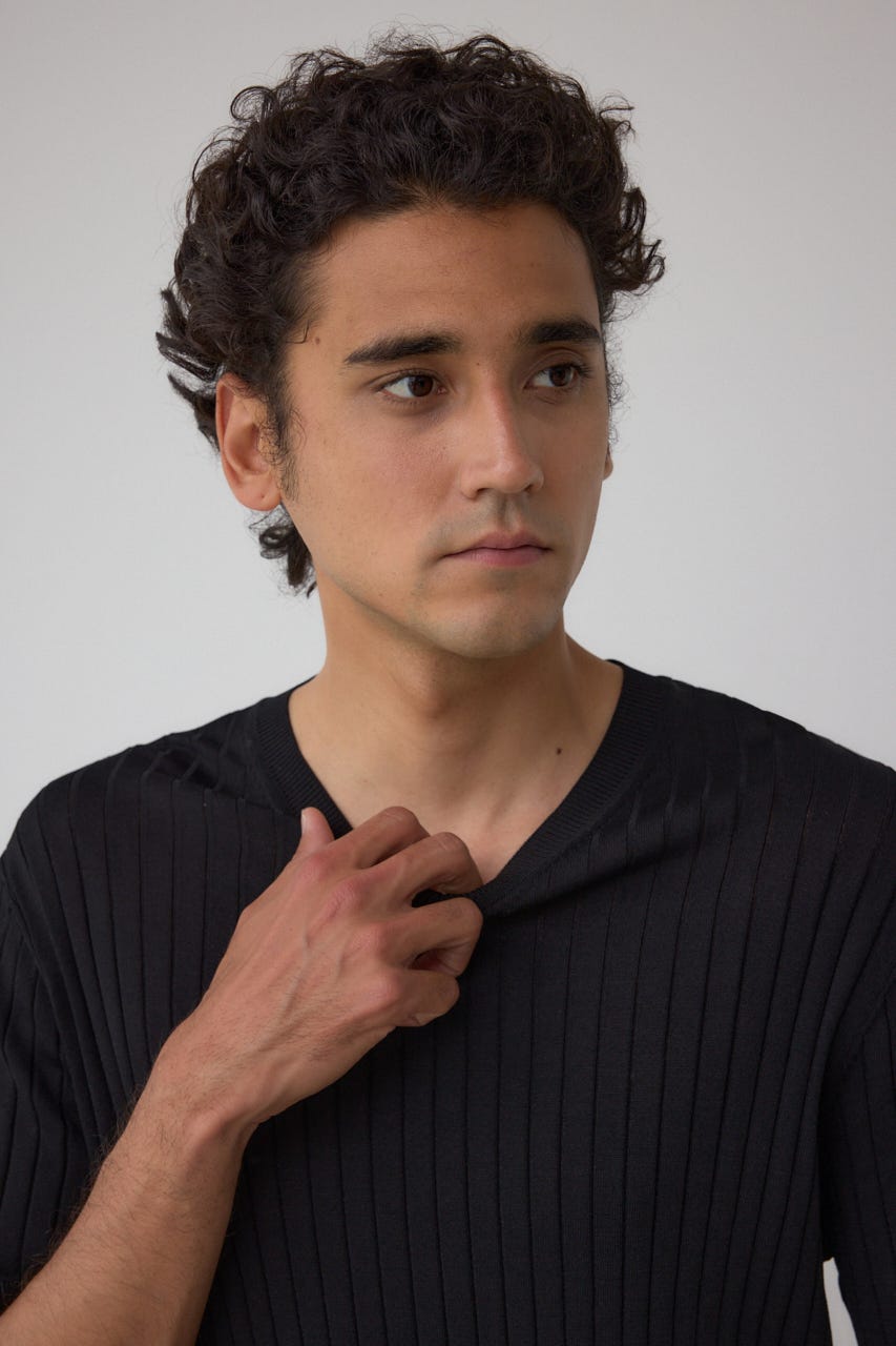 リブVネックニット BLK L