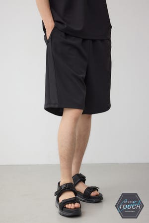 C/Tシリコンネームサイド切り替えショートパンツ