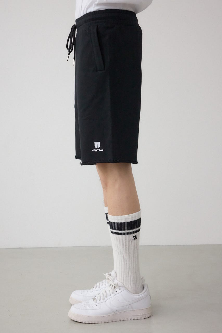 【NEWTRAL】 ACTIVE PILE SHORTS BLK L