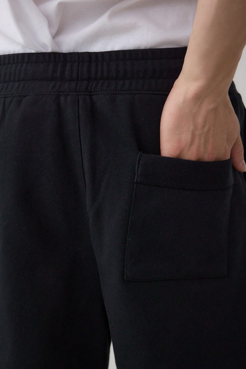 【NEWTRAL】 ACTIVE PILE SHORTS BLK L
