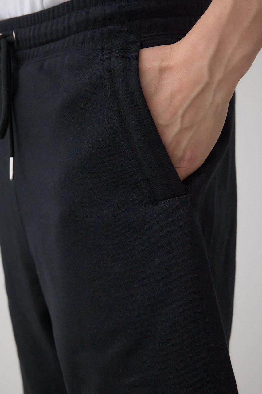 【NEWTRAL】 ACTIVE PILE SHORTS BLK L