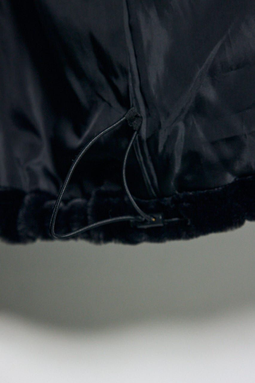 ファースタンドブルゾン BLK L