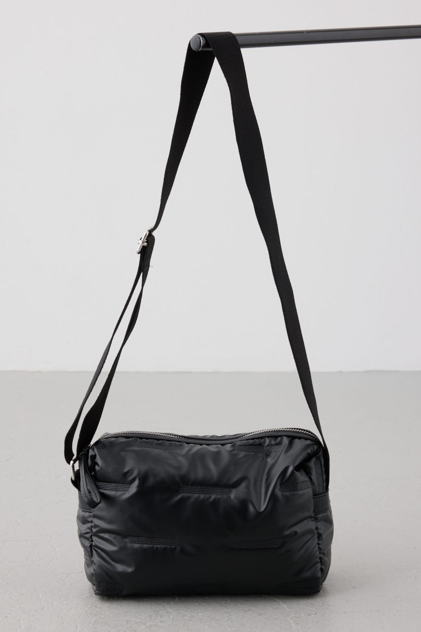 パファーショルダーバッグ BLK FREE