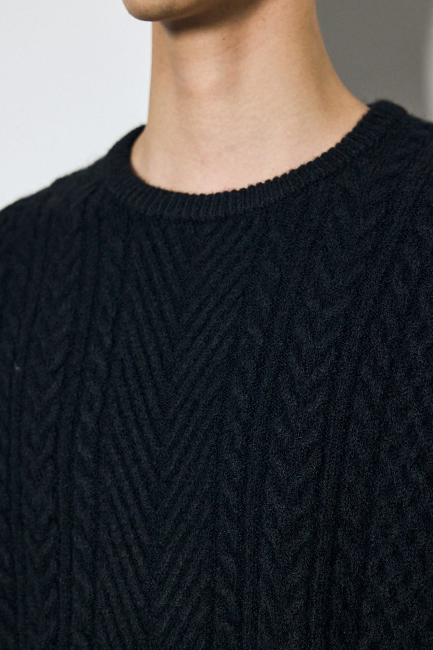 ケーブル編みニットトップス BLK L