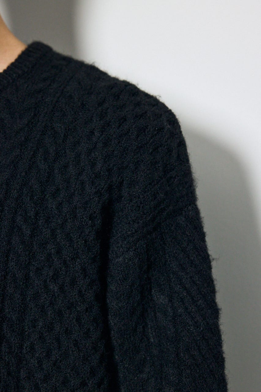 ケーブル編みニットトップス BLK L