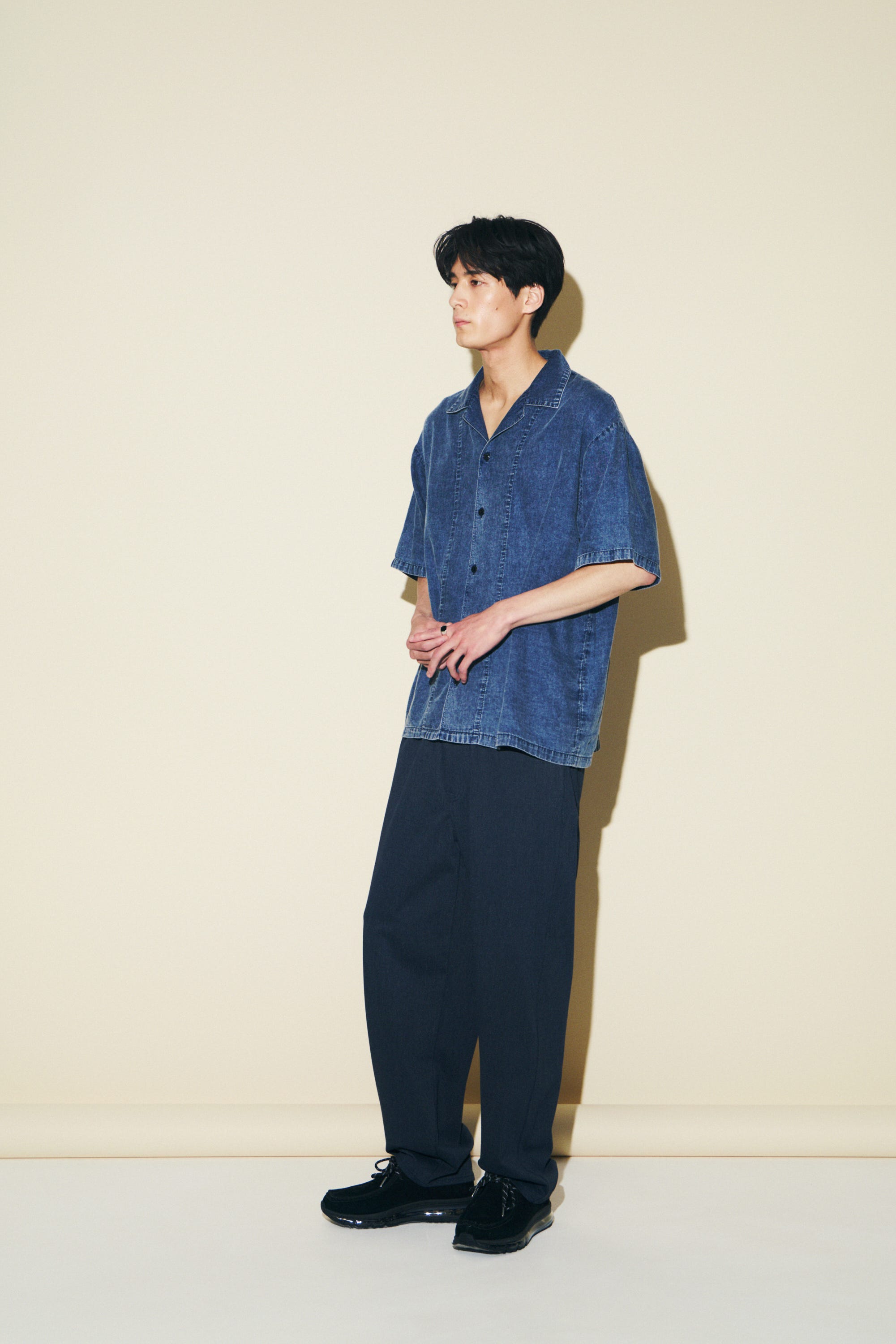 EASY ACTIONワイドパンツ BLK L