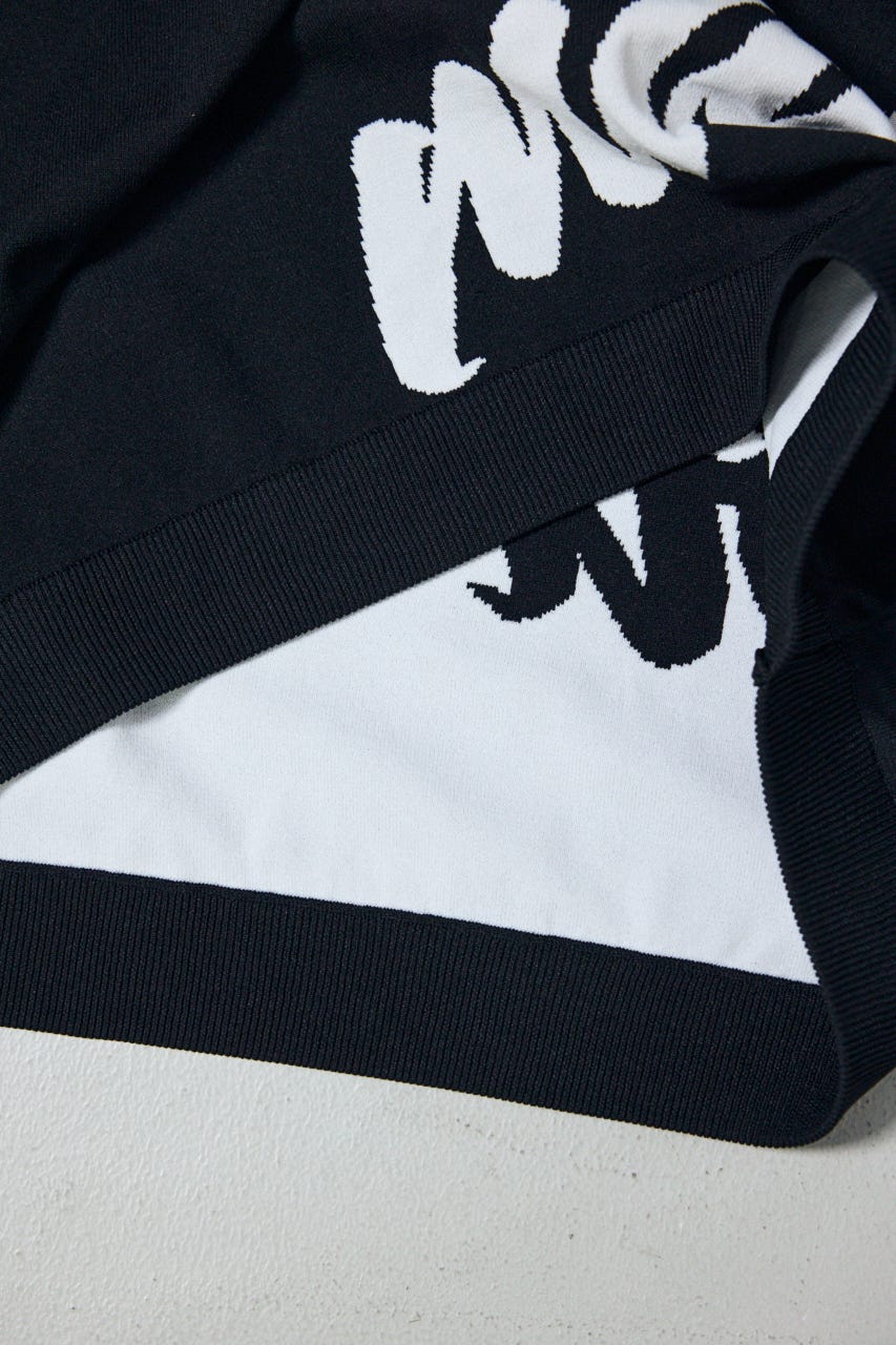 リバーシブル総柄グラフィックニット BLK L