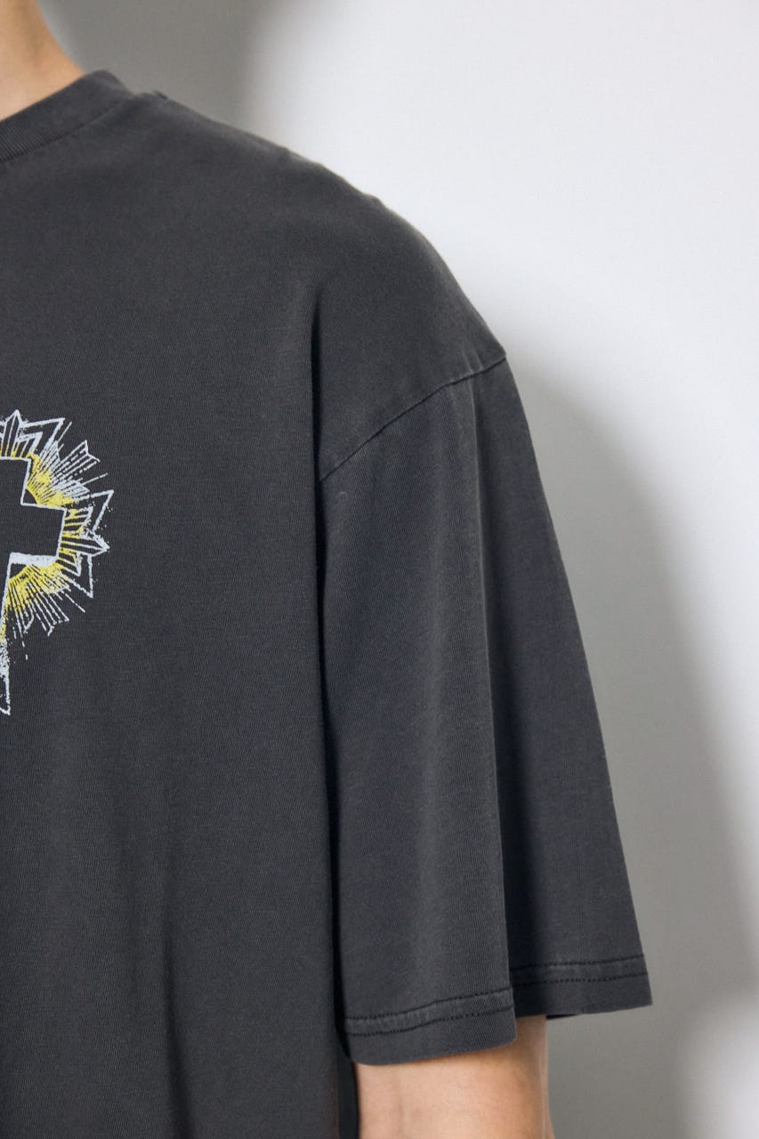 ピグメントグラフィック半袖TEE BLK L