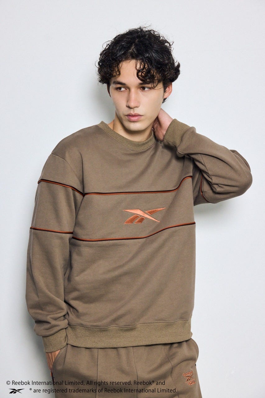 【REEBOK×AZUL】プルオーバー BRN FREE