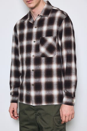 フレンチリネンオンブレーチェックシャツ