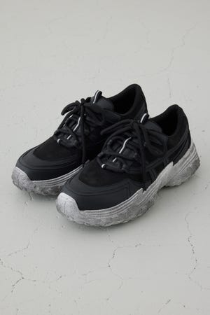 ボリュームソールスニーカー