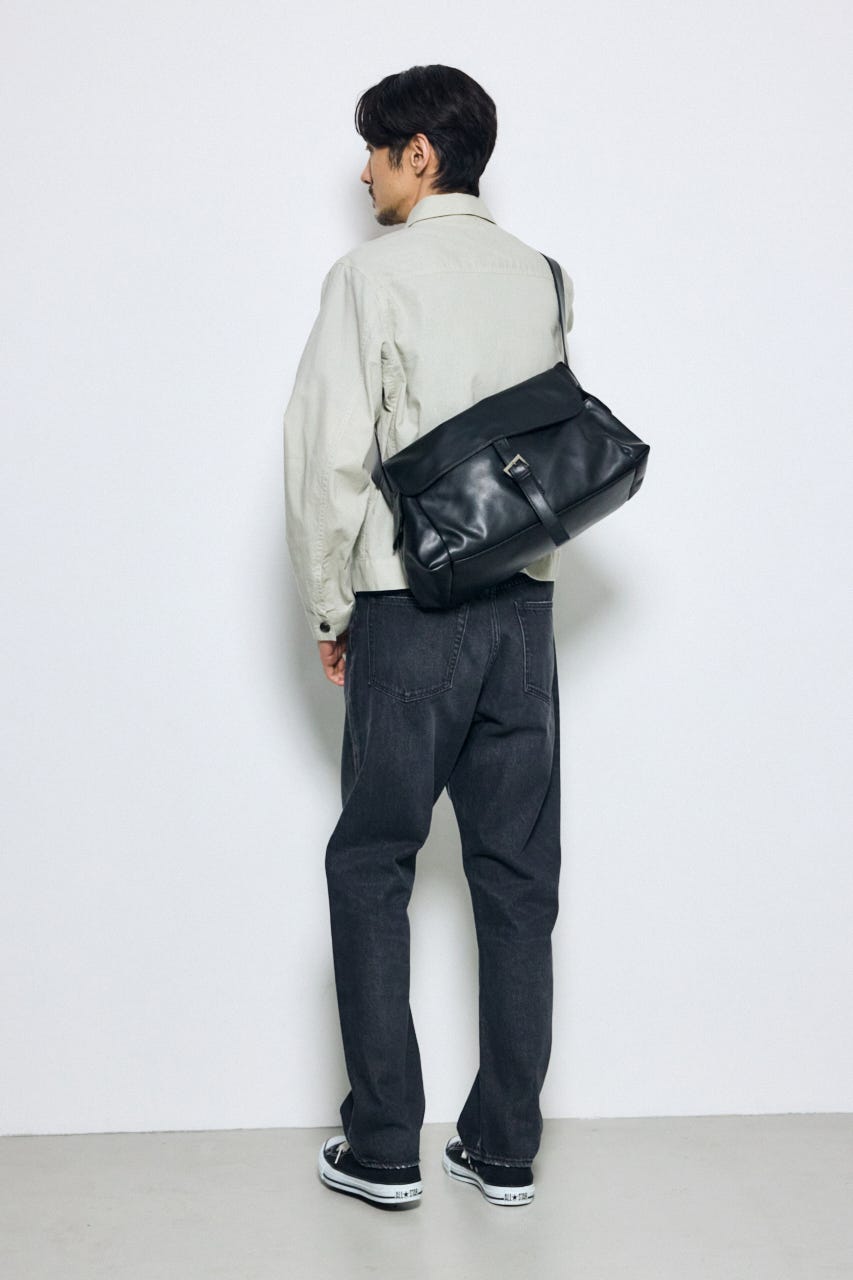 合皮ショルダーバッグ BLK FREE