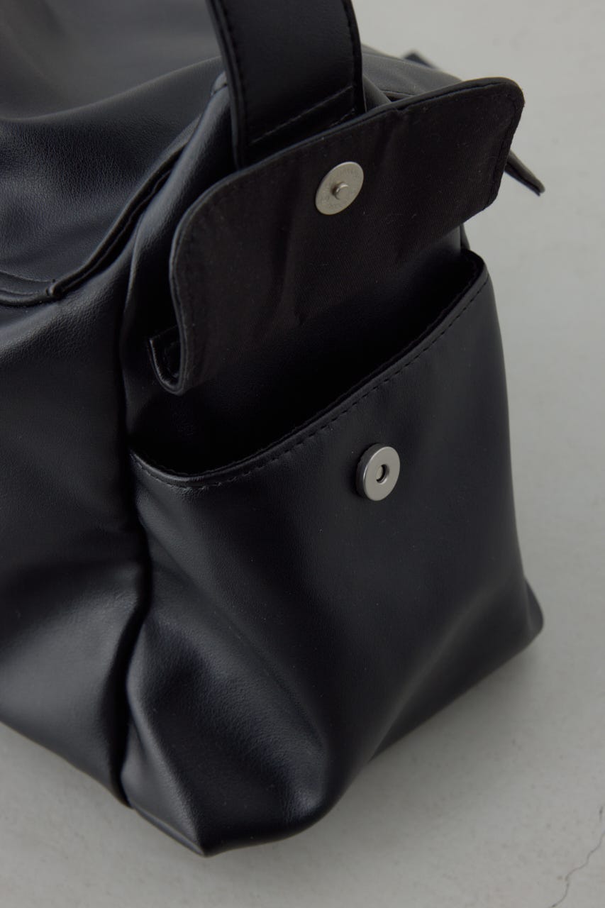 合皮ショルダーバッグ BLK FREE
