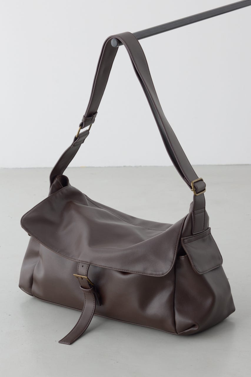 合皮ショルダーバッグ BRN FREE