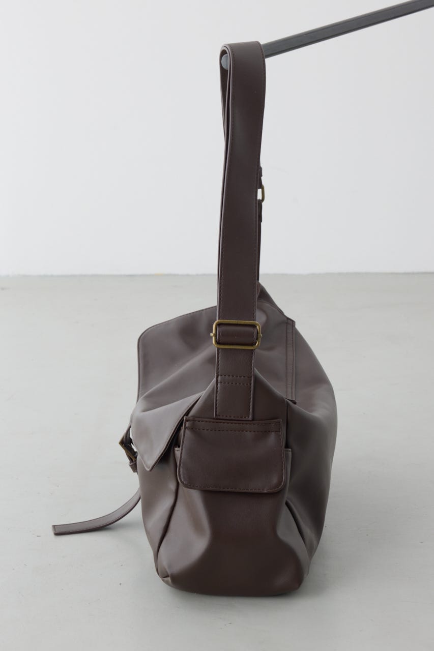 合皮ショルダーバッグ BRN FREE