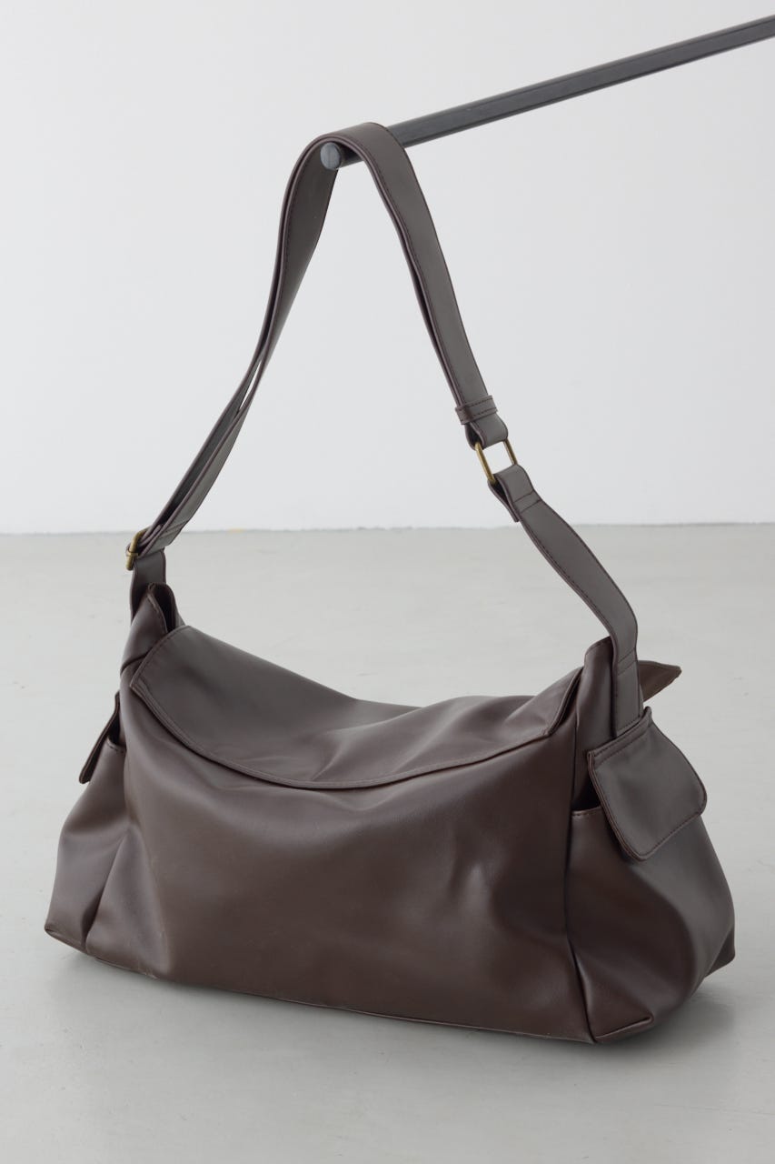 合皮ショルダーバッグ BRN FREE