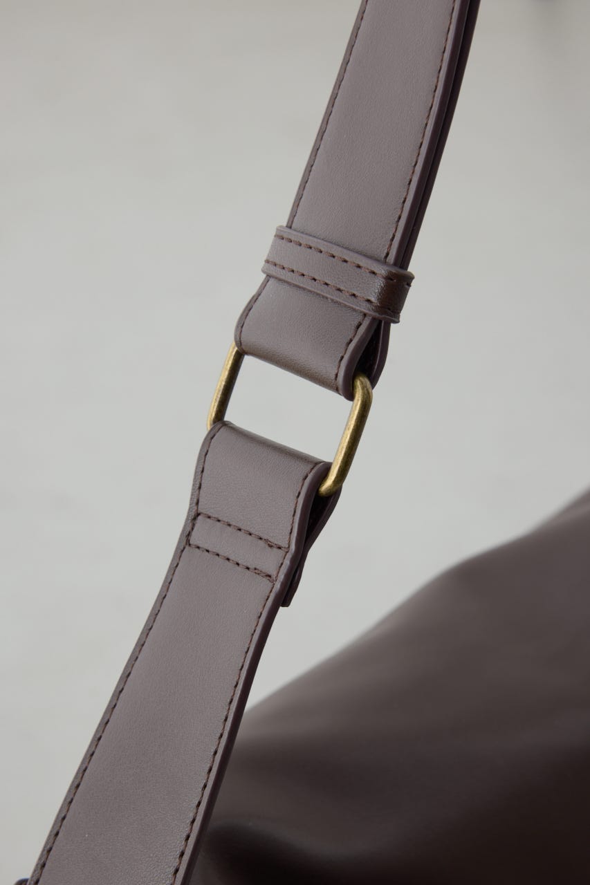 合皮ショルダーバッグ BRN FREE