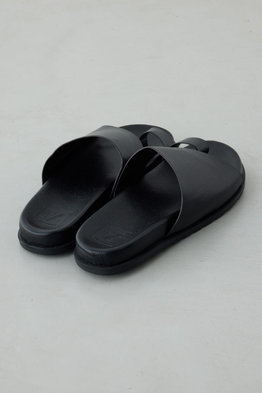 合皮トングサンダル BLK S