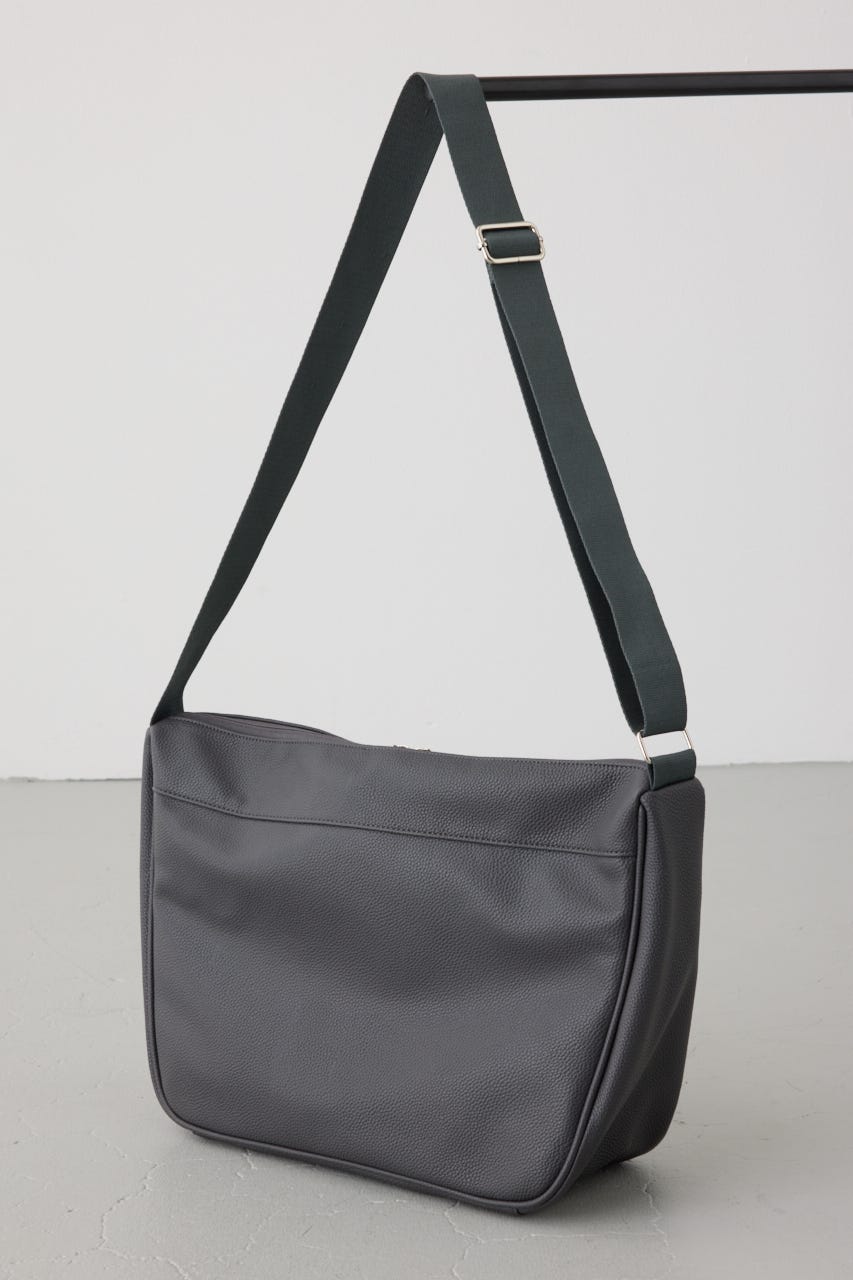 イントレチャートショルダーバッグ GRY FREE