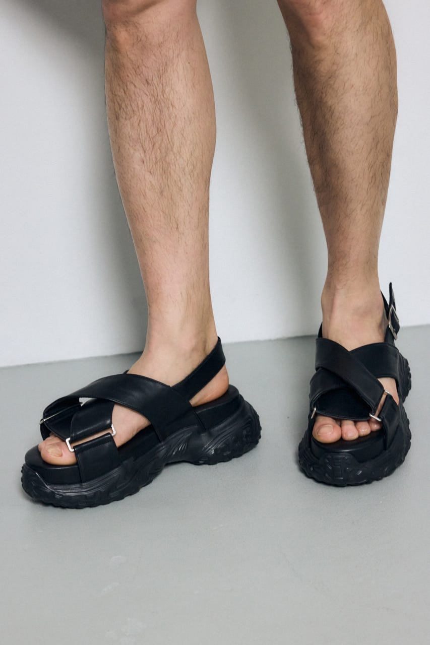 ボリュームソールストラップサンダル BLK L