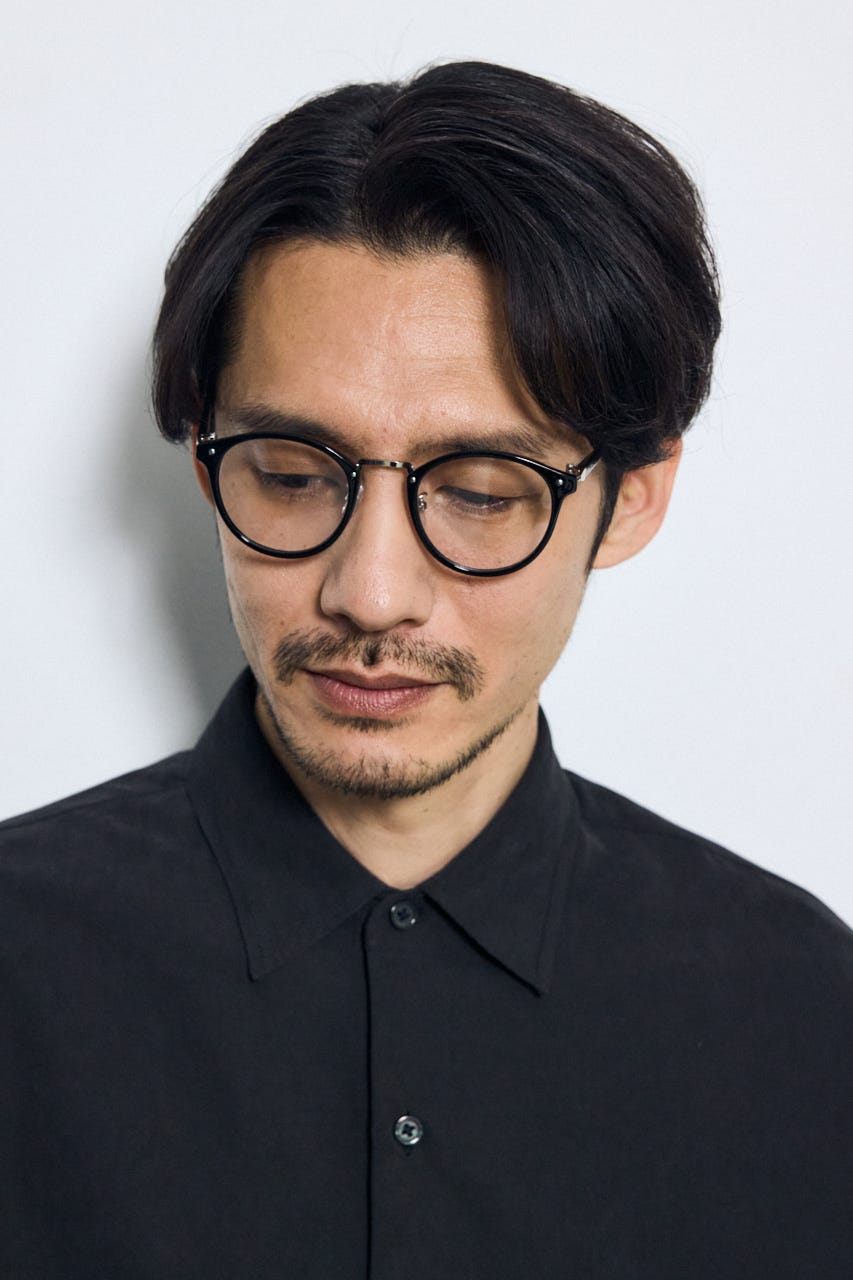 シフトシェードアイウェア BLK FREE