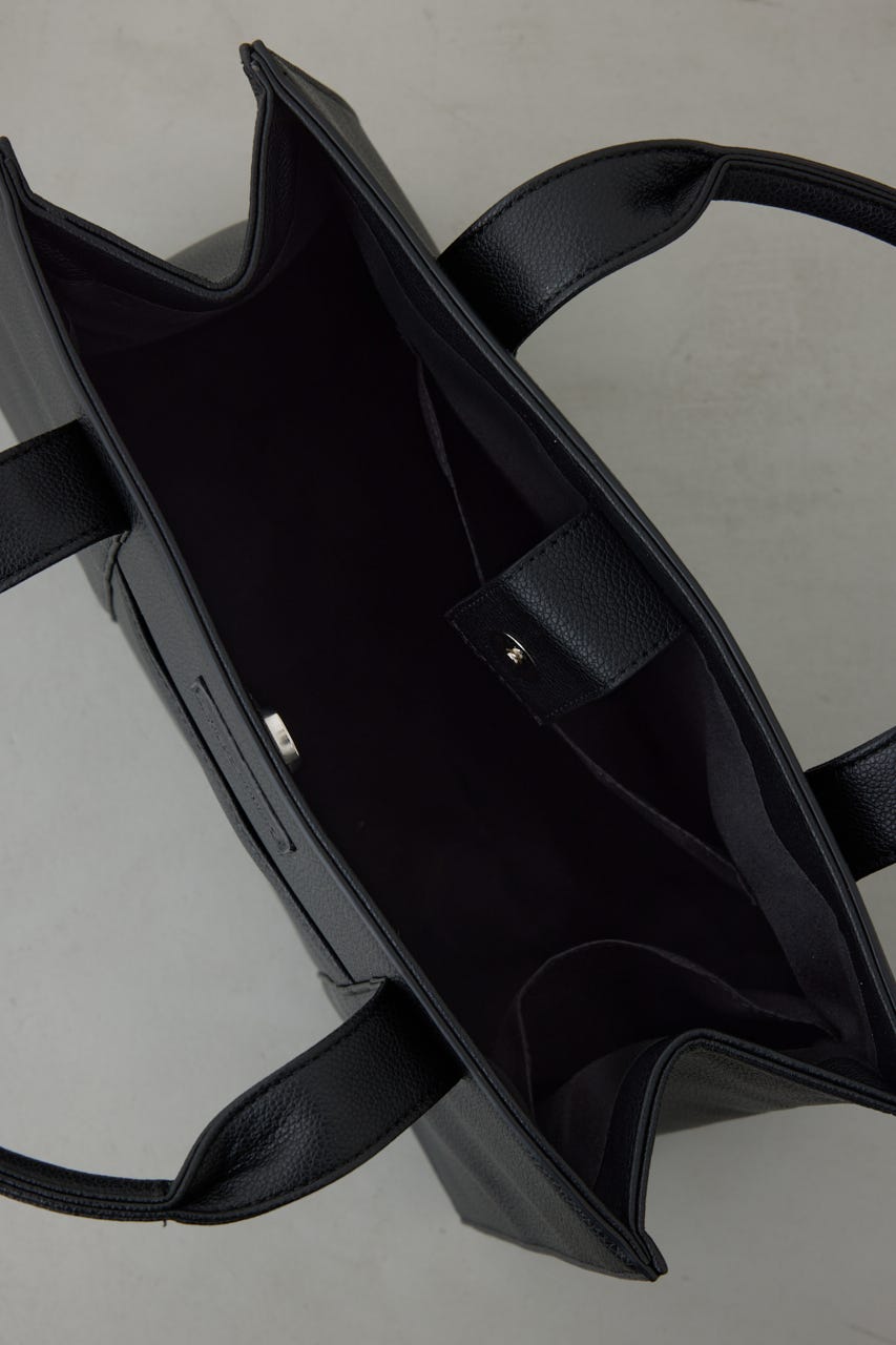 【SS先行アイテム】合皮スクエアミドルバッグ BLK FREE