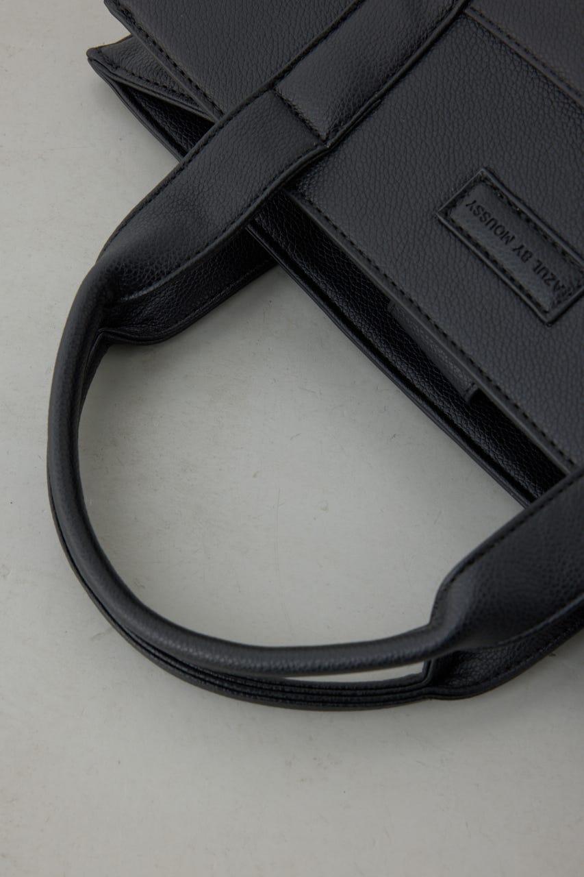 【SS先行アイテム】合皮スクエアミドルバッグ BLK FREE