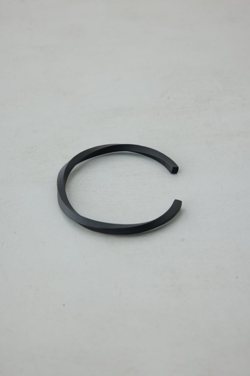 ツイストバングル BLK FREE