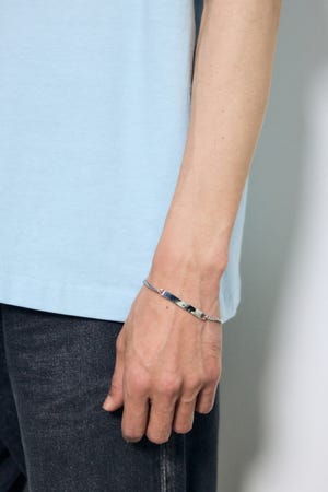 プレートブレスレット