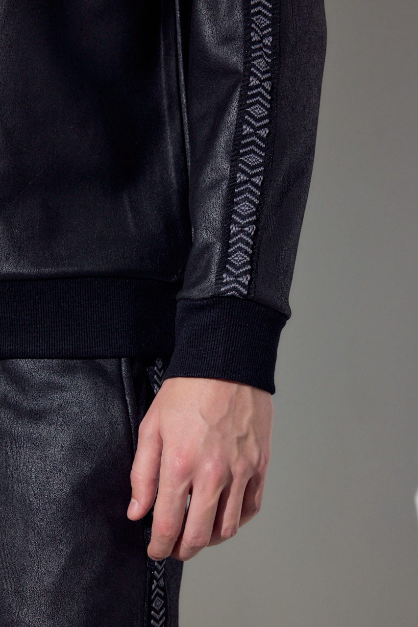 フェイクレザーライントップス BLK M