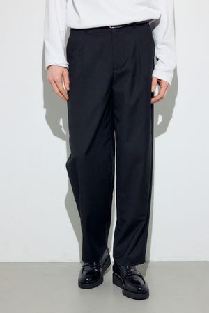 ワンタックワイドスラックス