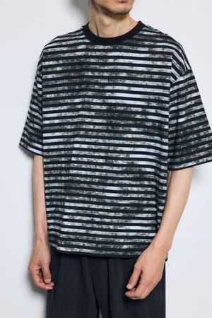 かすれボーダーTシャツ
