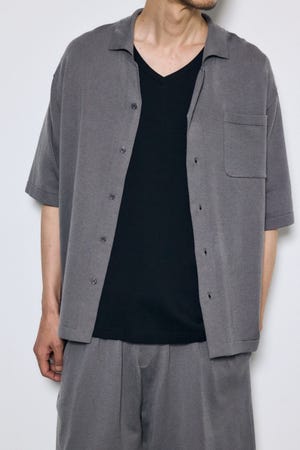 リラックスオープンカラーニットシャツ