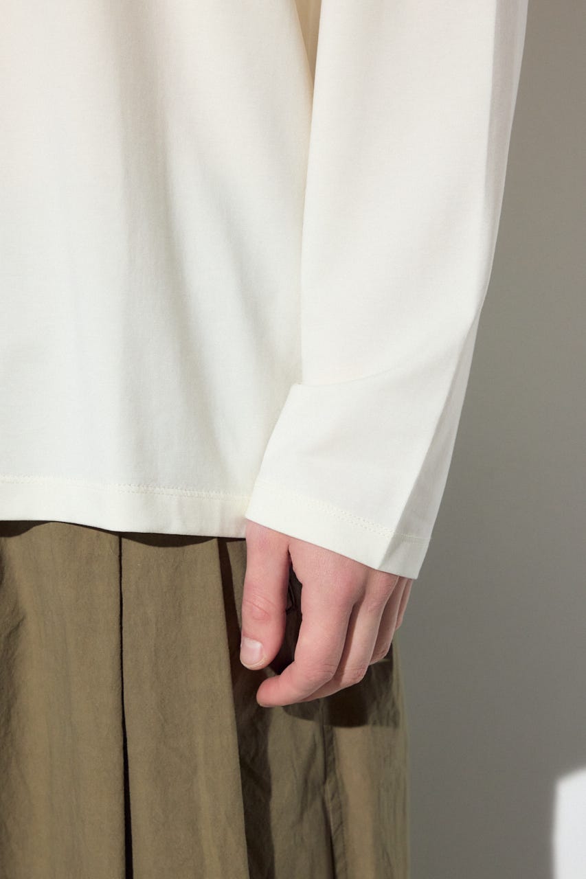 【SS先行アイテム】スムースタッチ長袖トップス WHT M