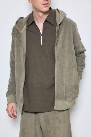 ソフトパイルジップアップフーディー