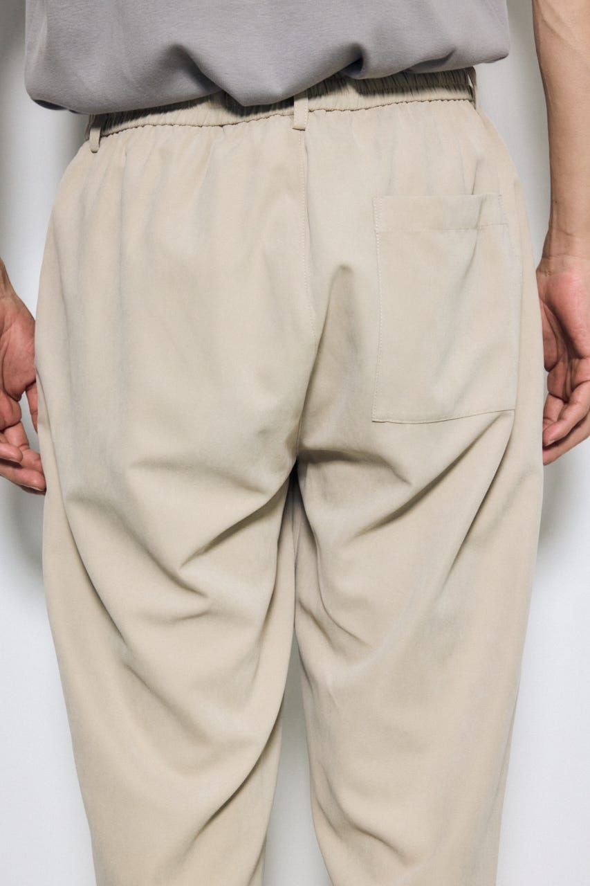 接触冷感フェイクスエードスリムパンツ BEG L