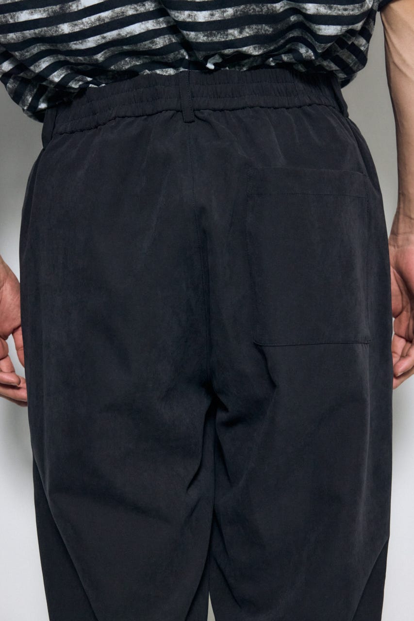 接触冷感フェイクスエードスリムパンツ BLK S