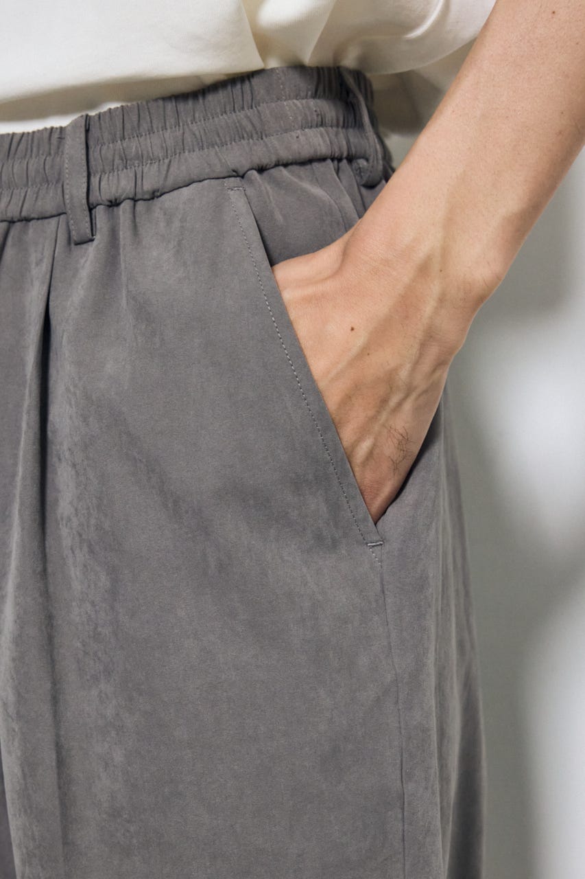 接触冷感フェイクスエードスリムパンツ GRY M