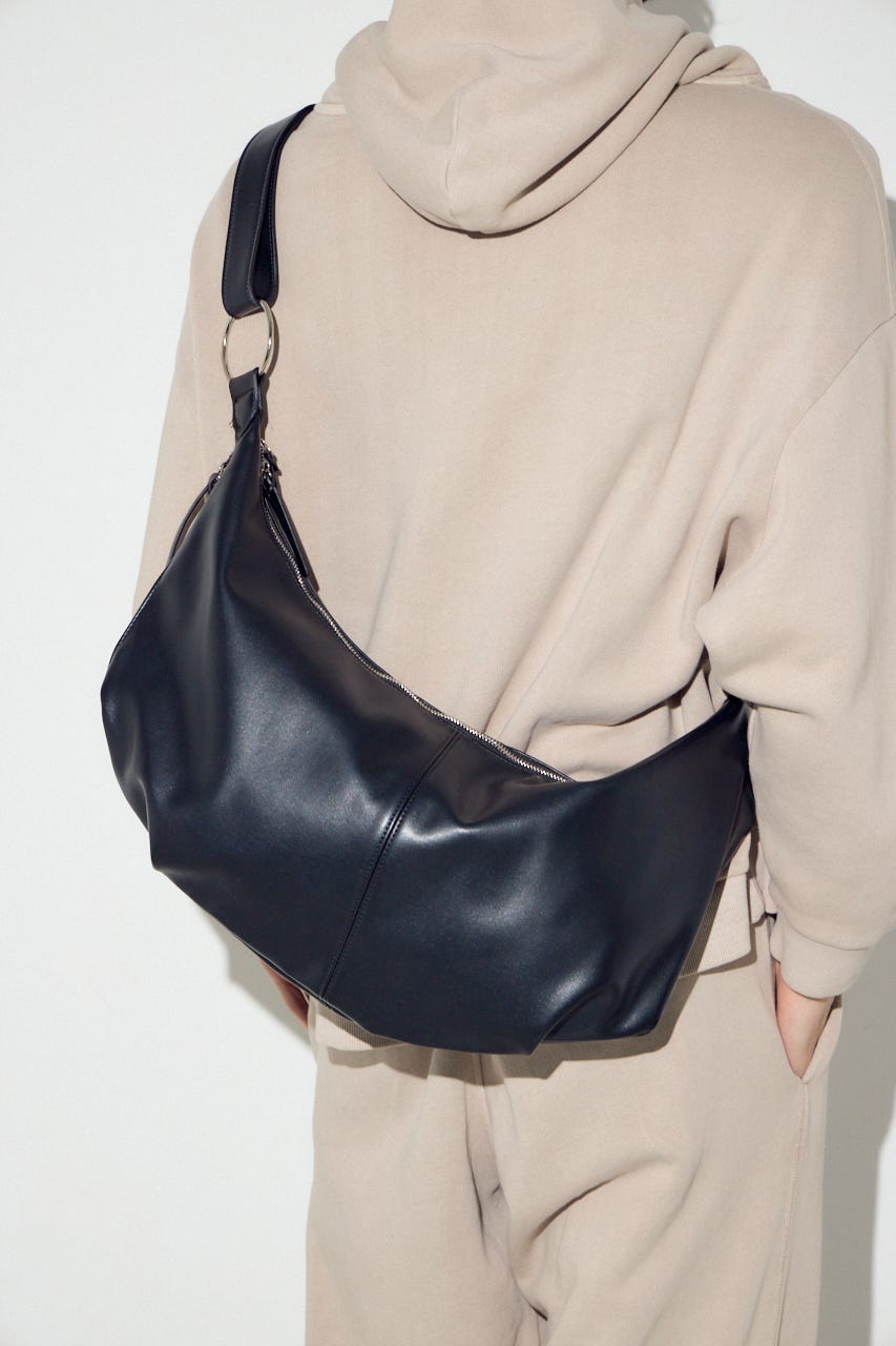 合皮ショルダーBAG BLK FREE